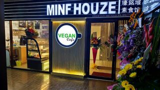 vegan bakeries kualalumpur Minf Houze Vegan Cafe