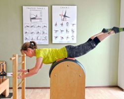 stretching lessons kualalumpur B Align Pilates Studio